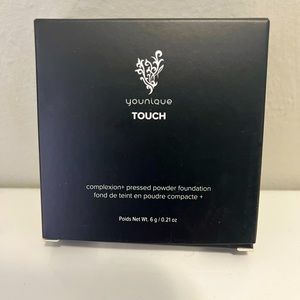 Younique pressed powder Linen